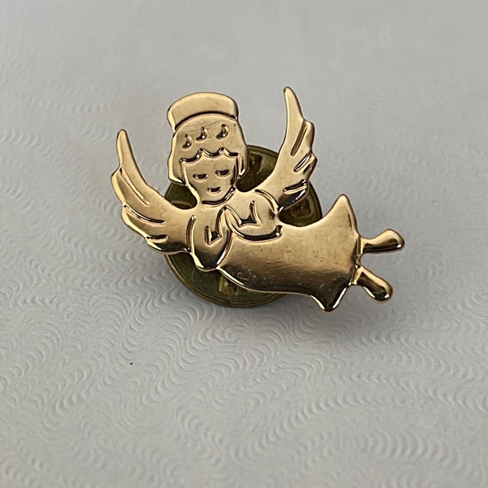 Pins - Picture 3 of 4